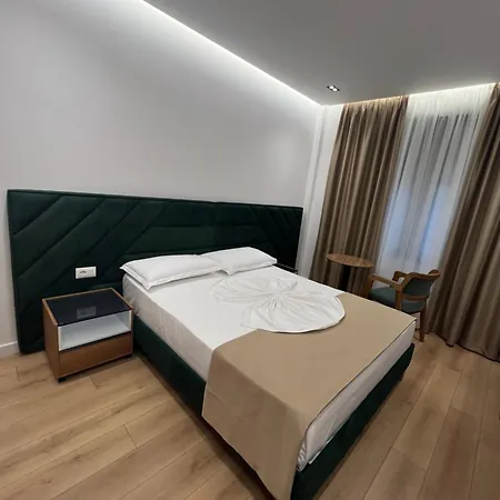 Ares Golem (Tirana)